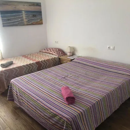 Habitación en casa particular Casaalicante Private For Up To 5 People Zentrale Ac Bedroom Klimaanlage Alicante